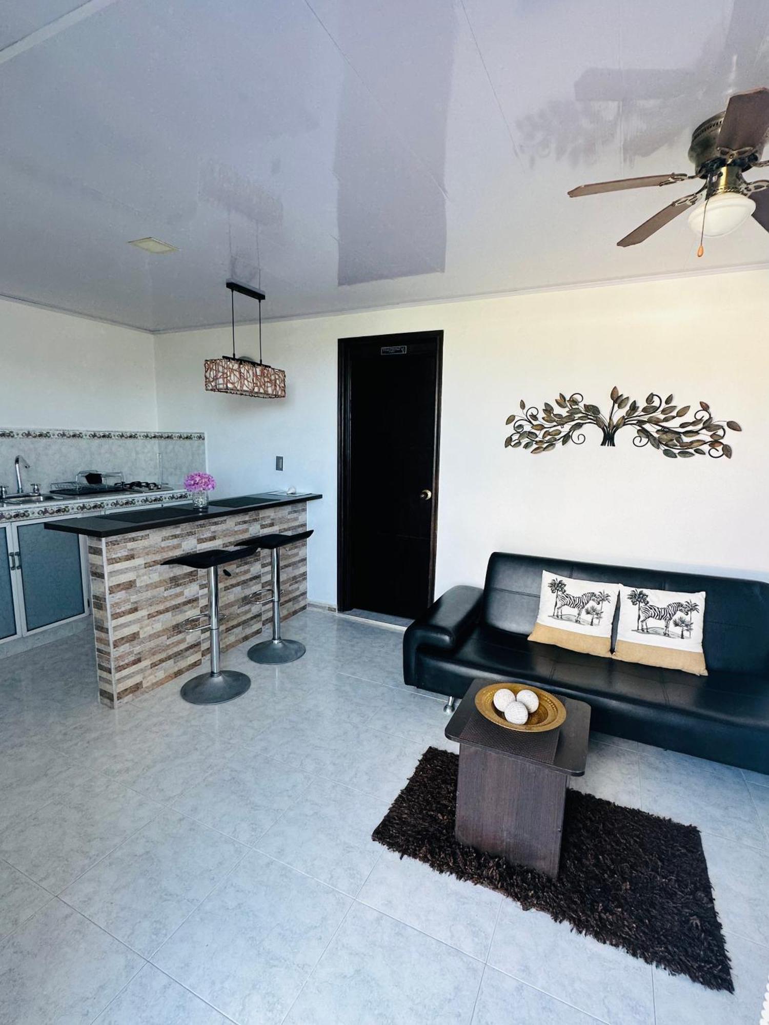 Posada Lkjay Providencia Isla ภายนอก รูปภาพ